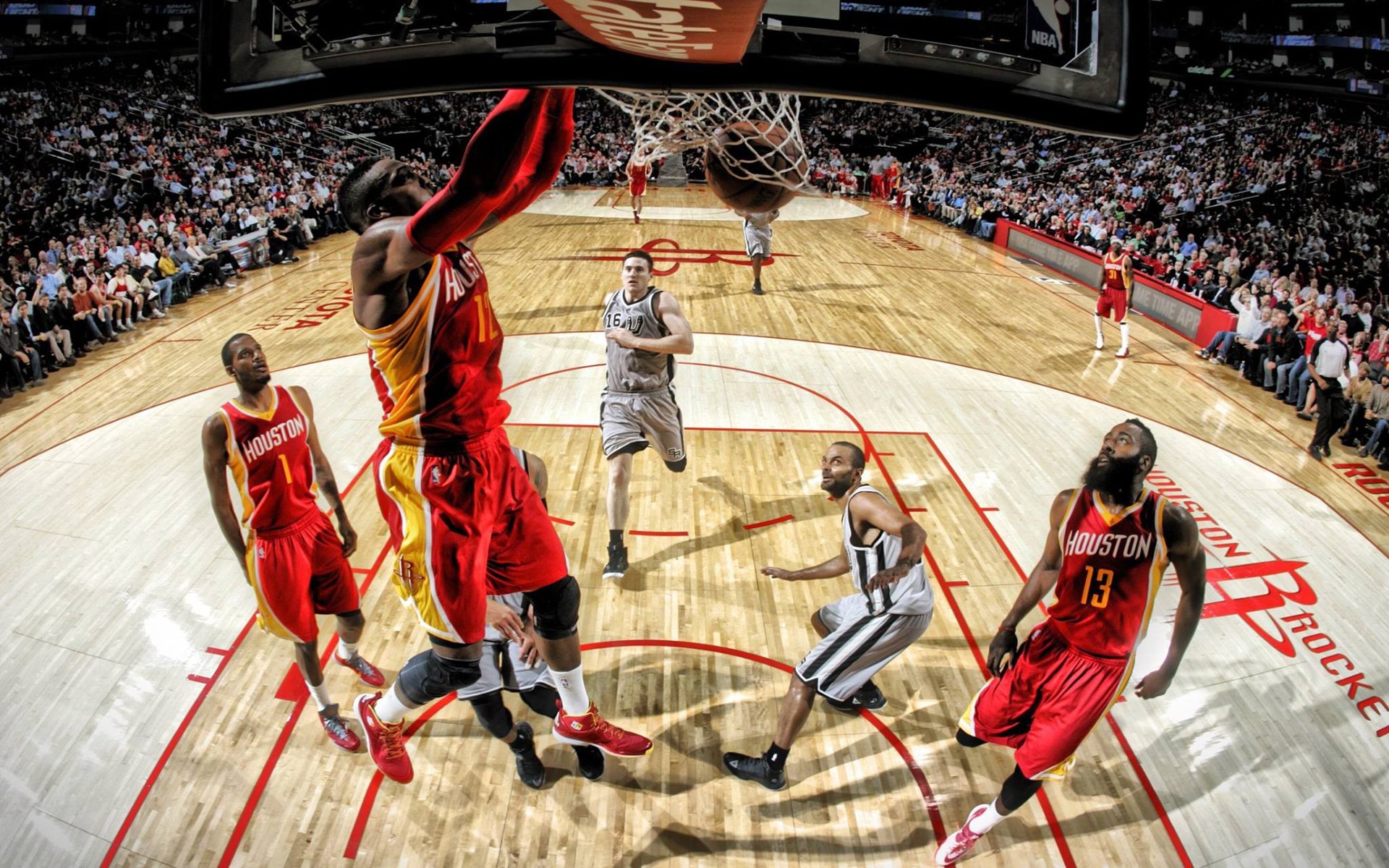 世界杯体育广告运营-风云突变！瓦伦西亚备战NBA总决赛，亚特兰大赛前遭质疑，队长赛后鼓劲